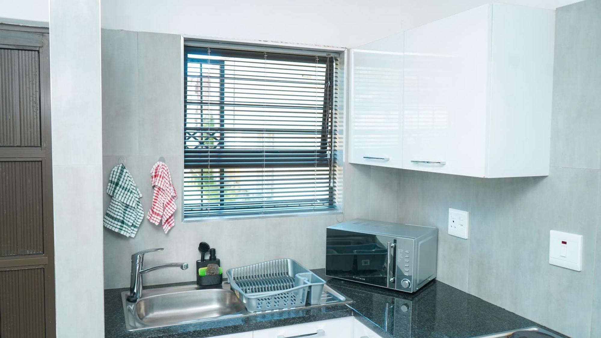 Omi's Wholesome Apartment